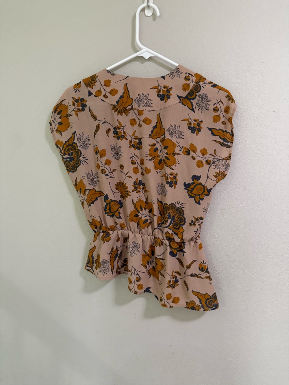 Loft Floral Wrap Blouse S Pink Mustard Peplum Short Sleeve - Picture 4 of 5